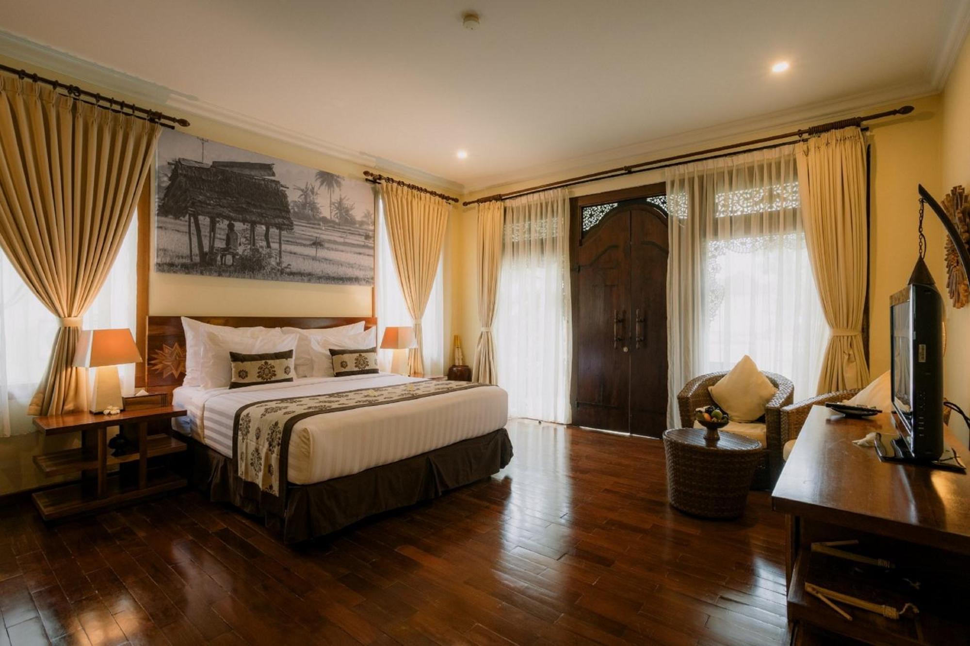 Ombak Sunset Hotel Gili Trawangan Exterior photo