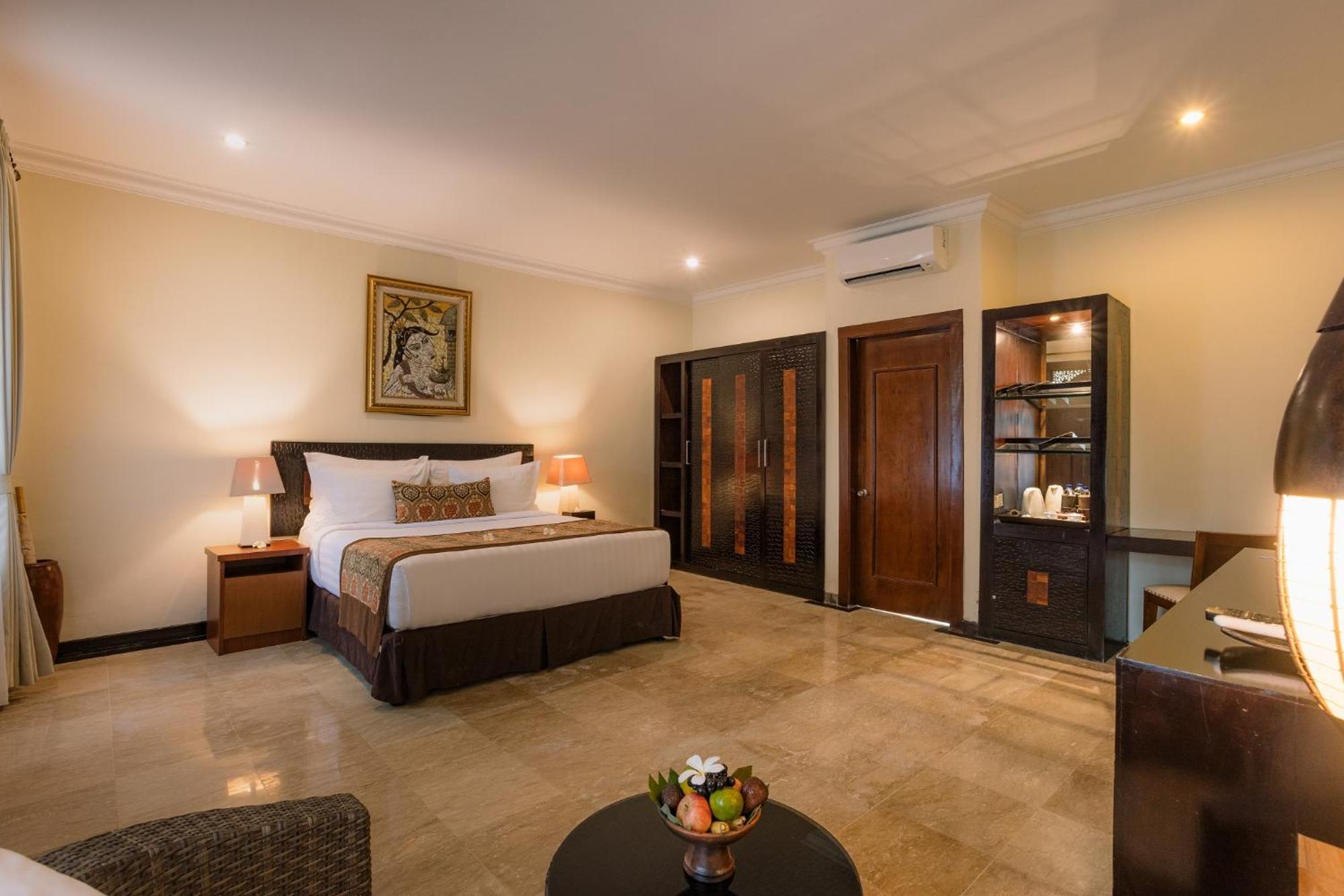 Ombak Sunset Hotel Gili Trawangan Exterior photo